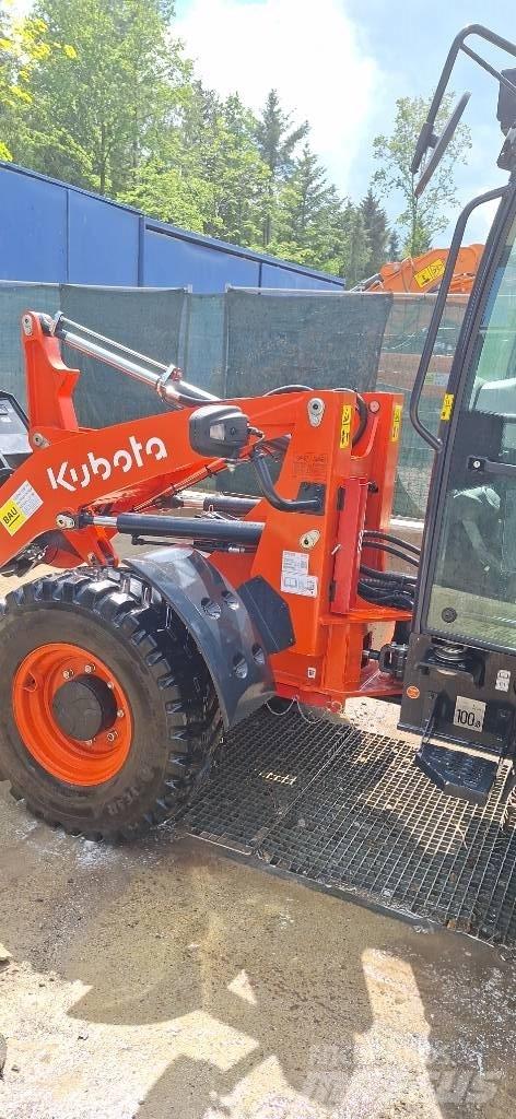 Kubota R 070 Колесни товарачи