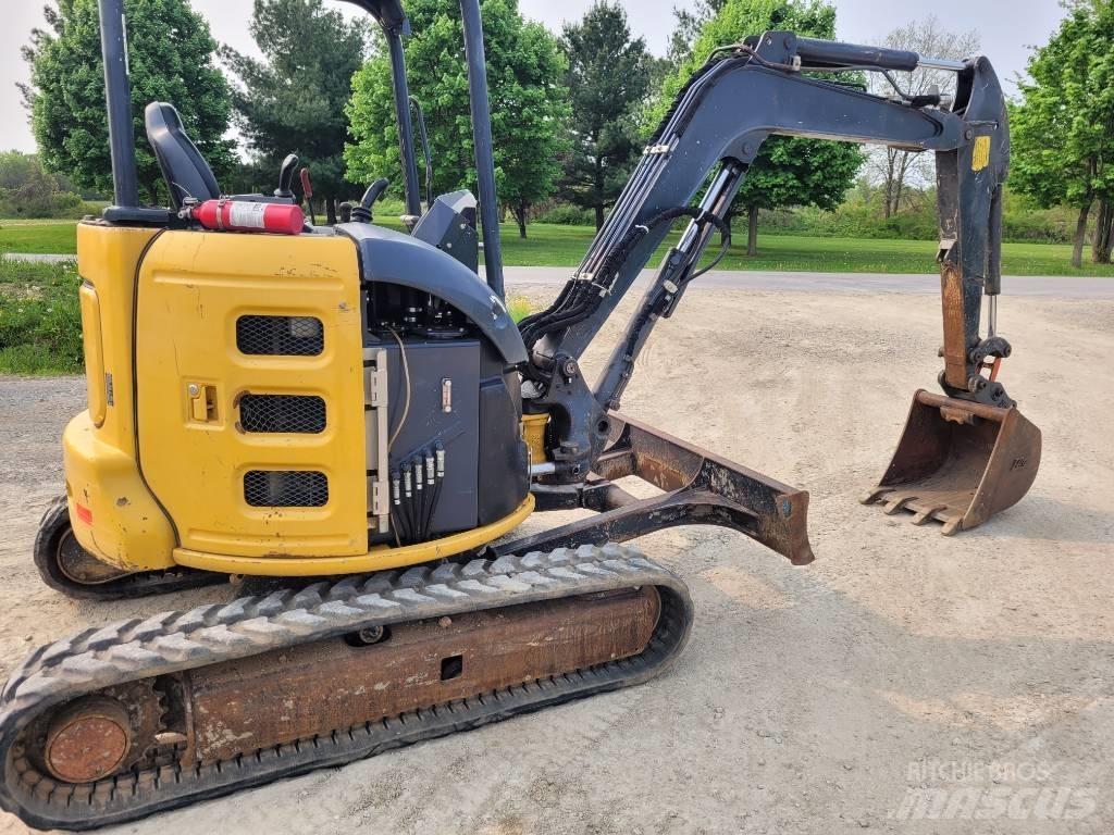 DEERE 35G Мини екскаватори < 7 т