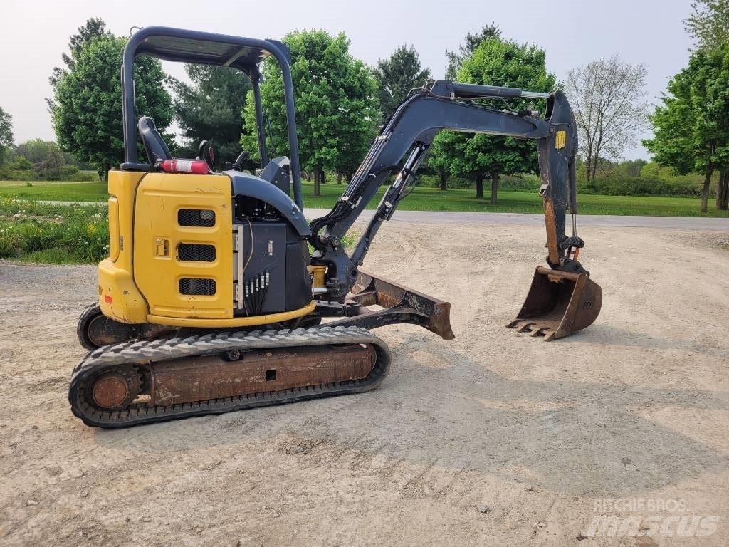 DEERE 35G Мини екскаватори < 7 т