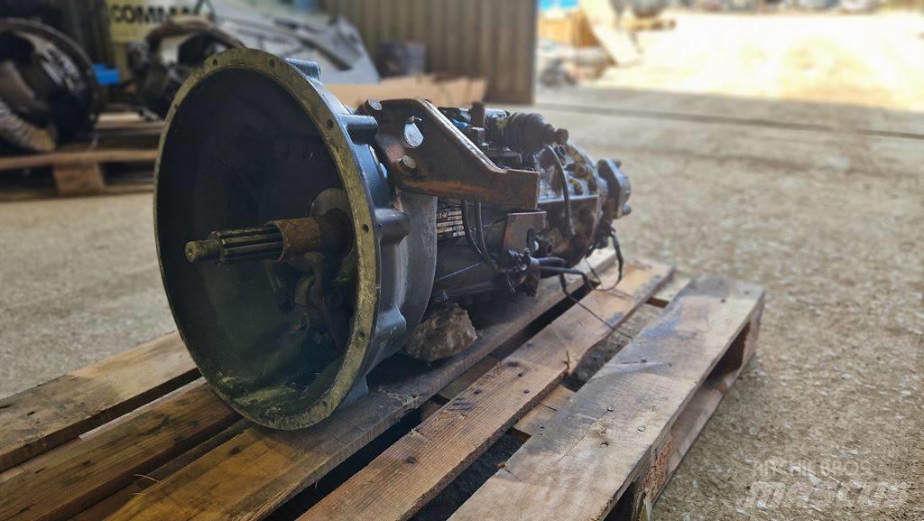 Eaton ΣΑΣΜΑΝ  Y08060 Скоросни кутии