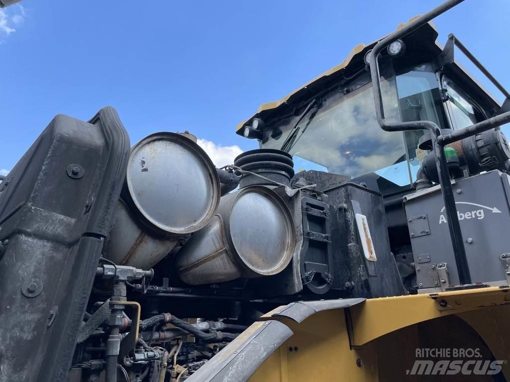 CAT 966MXE Колесни товарачи