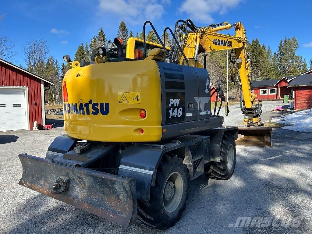 Komatsu PW 148-10 Колесни екскаватори