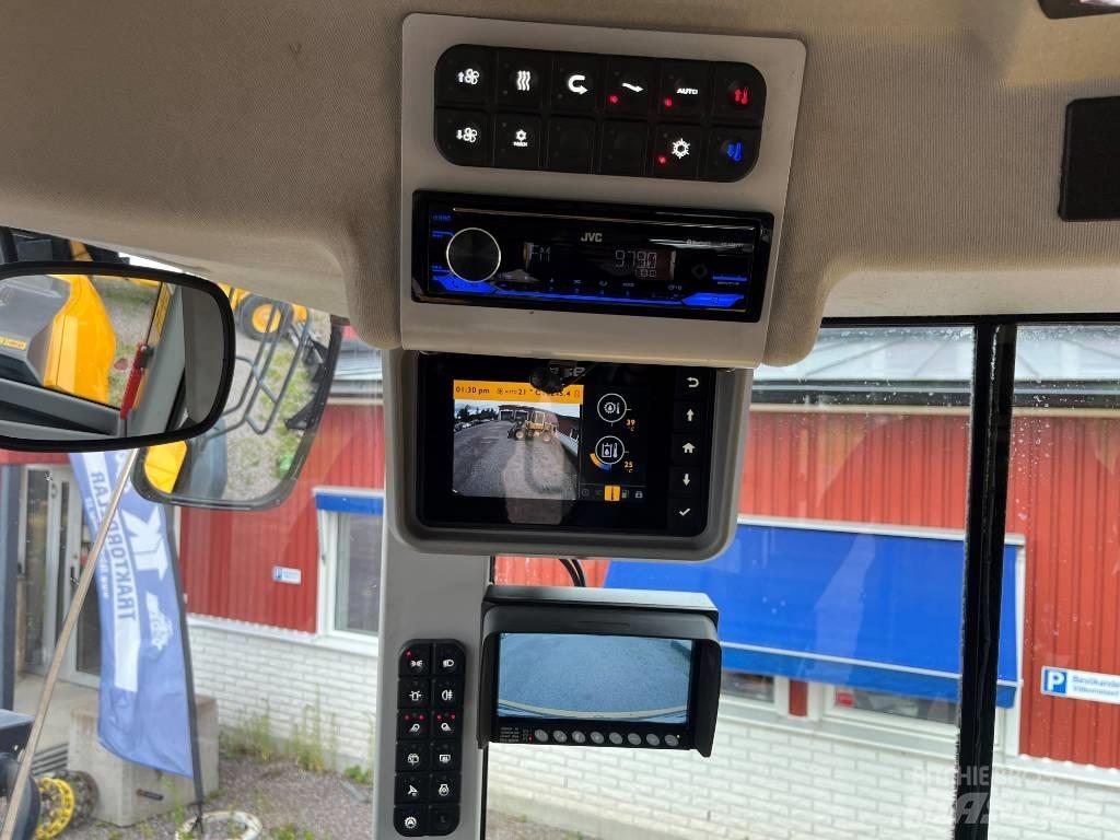 JCB 437 S5 HT Колесни товарачи