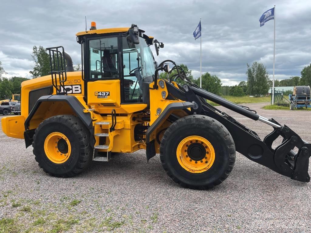 JCB 437 S5 HT Колесни товарачи