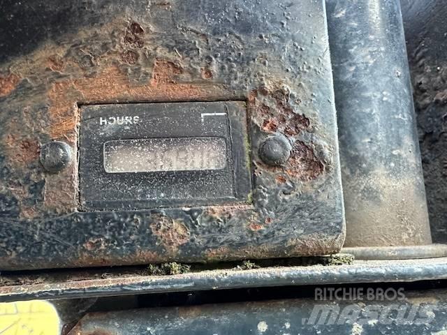 Terex Benford D9060S Странични самосвали