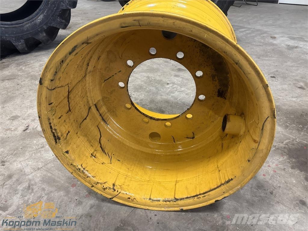 Rottne H14 24x26,5 Гуми
