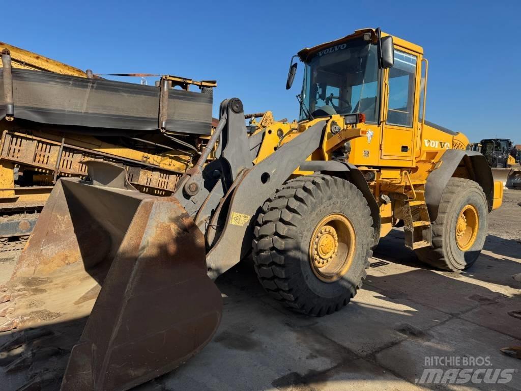 Volvo L 90 E Колесни товарачи