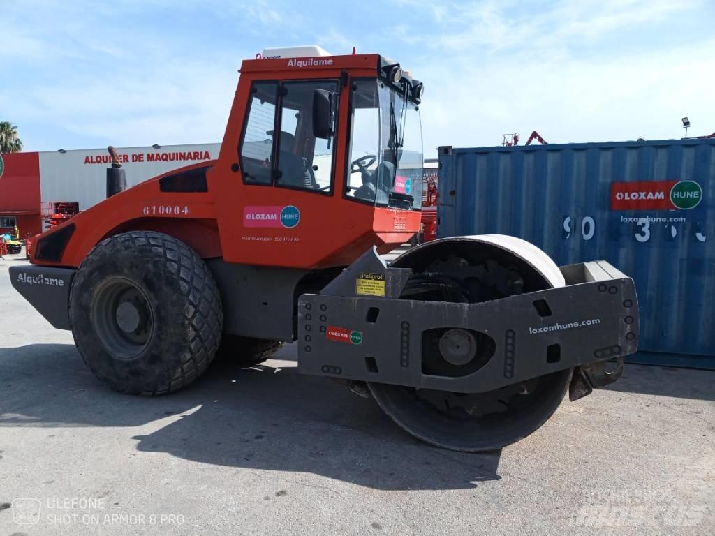Bomag BW 211 D-4 Еднобарабанни ролки

