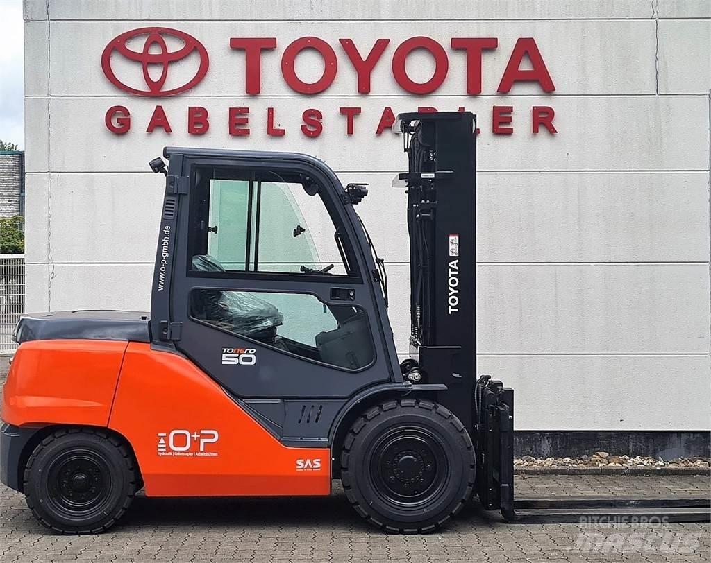 Toyota 40-8FD50N Дизелови камиони