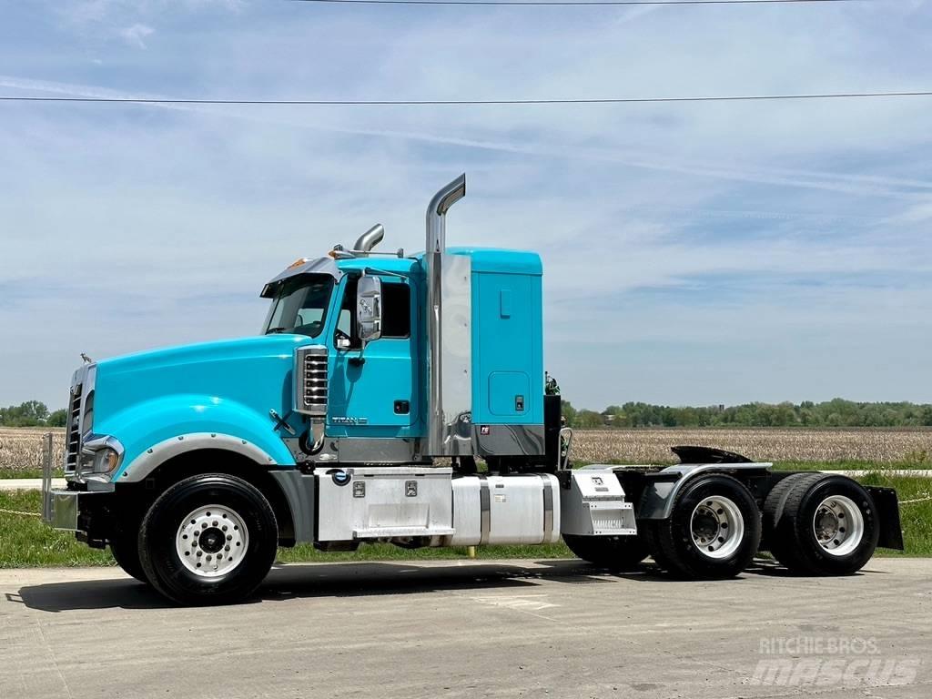 Mack Titan TD 713 Други