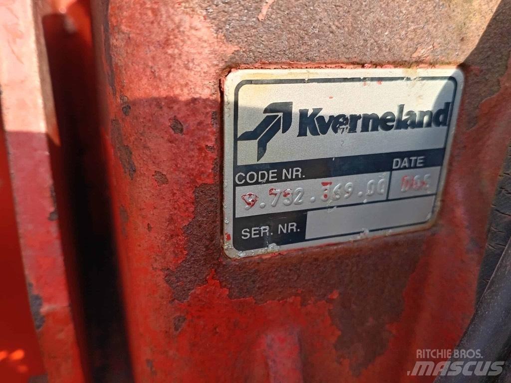 Kverneland 856 Резачки за бали, резачки и машини за отмотаване на бали