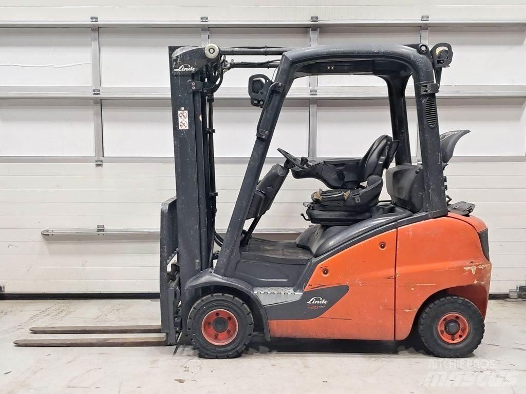 Linde H20T-01 Камиони с АГУ