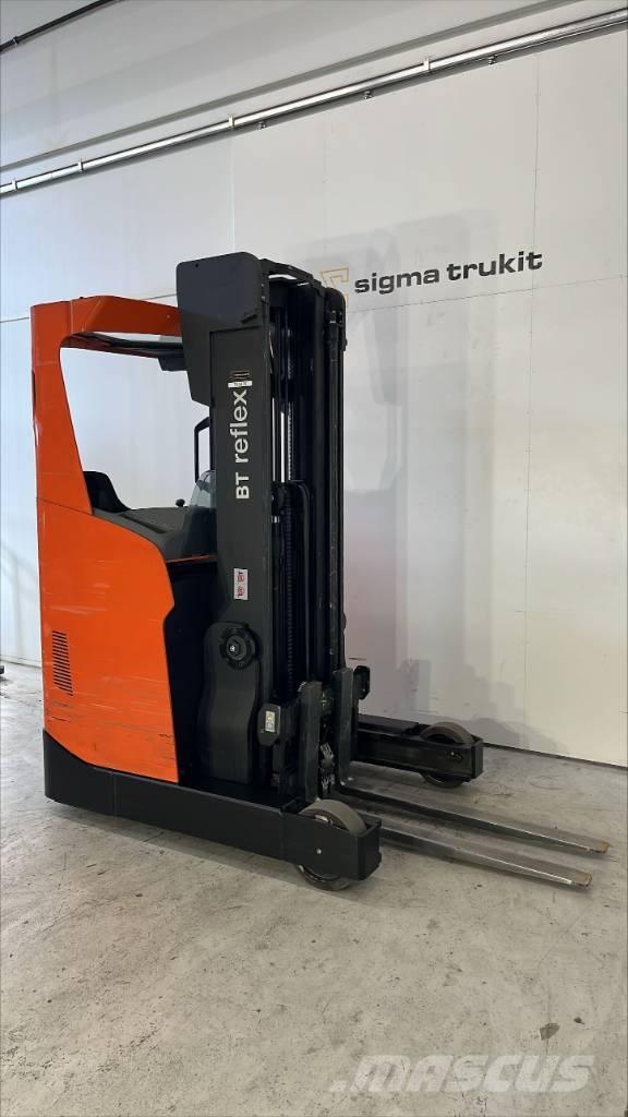 BT RR E 140 H Ретрак/ Високоповдигач с изместване на вилката напред