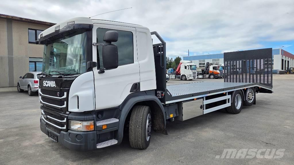 Scania P320 6X2*4 Бордови камион / автолебедка