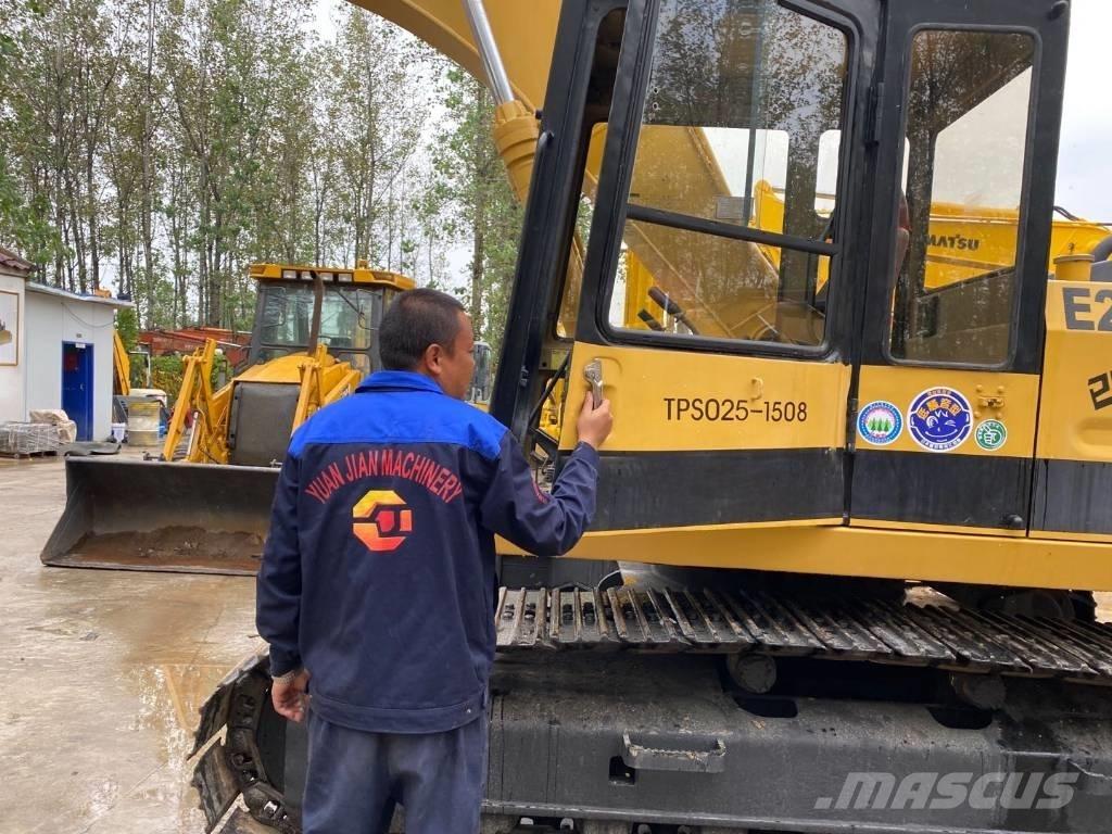 CAT E 200 B Верижен екскаватор