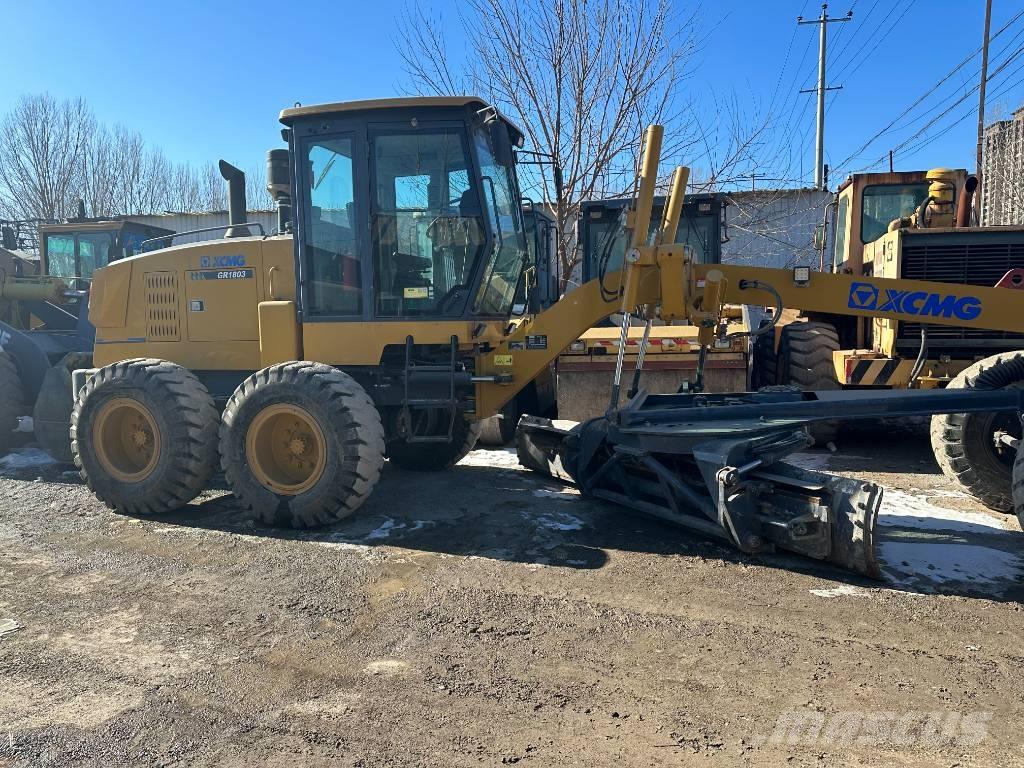 XCMG GR1803 Колесни булдозери
