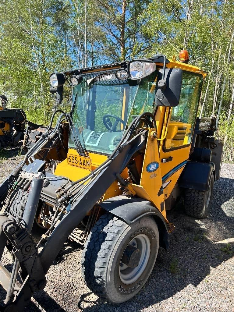 Wille 455B Комунални съоражения