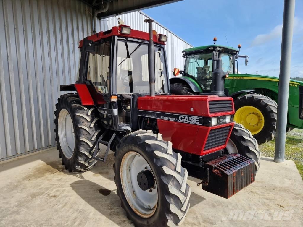 Case IH 856 XL Трактори