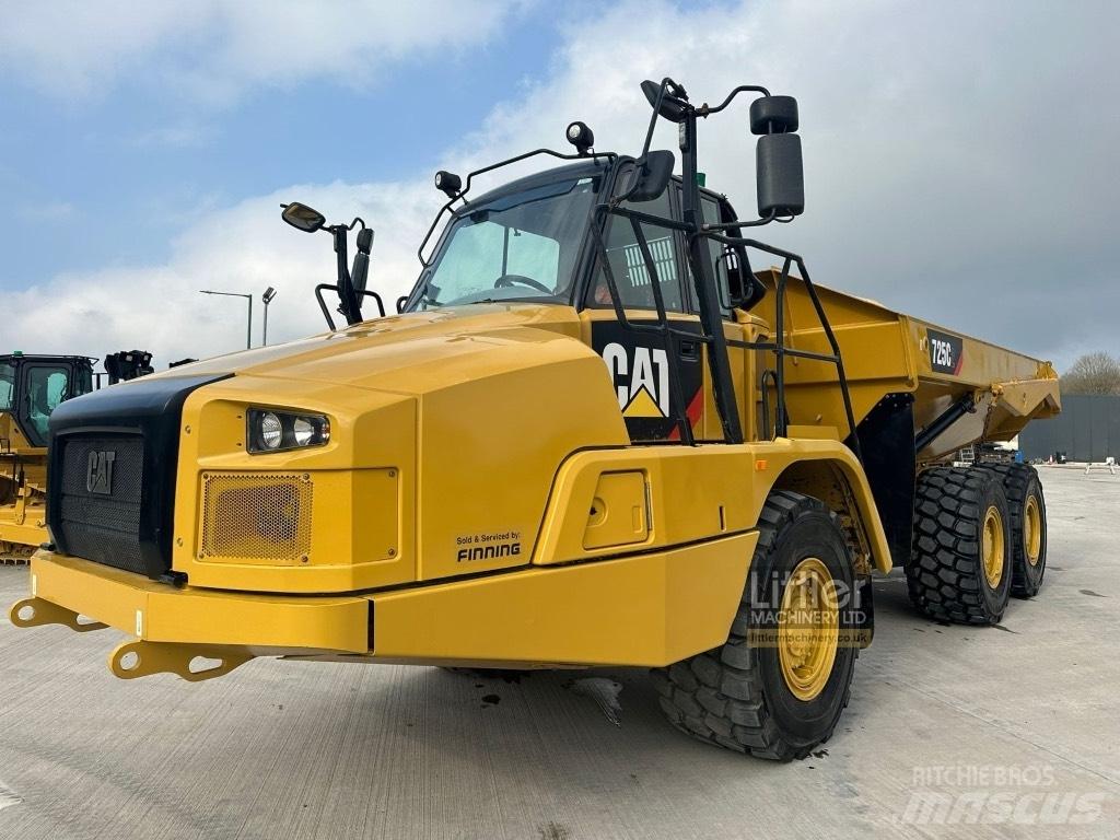 CAT 725C2 Дъмпери/моторни превозни средства