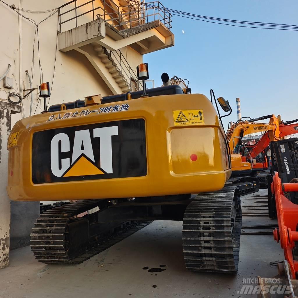 CAT 330 D 2 L Верижен екскаватор