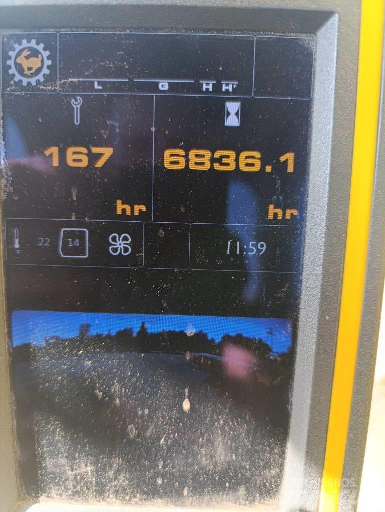JCB JS 220 LC Верижен екскаватор