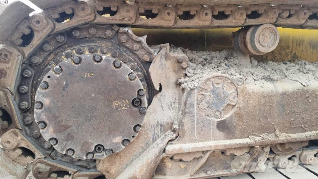 Komatsu D 51 EX-22 Верижни булдозери
