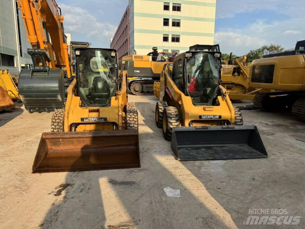 CAT 246 C Мини товарачи
