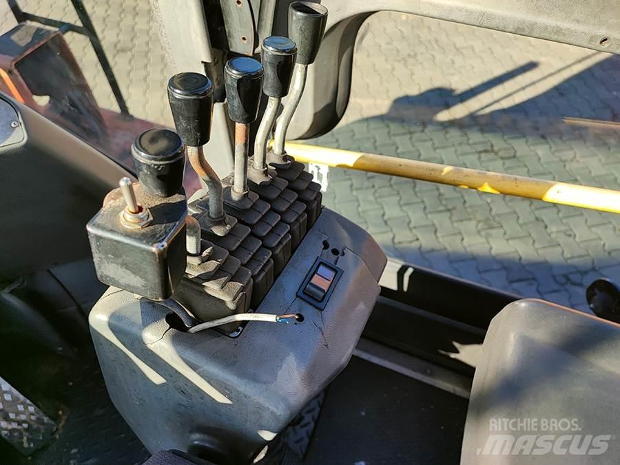 Kalmar DCE 150-12 Дизелови камиони