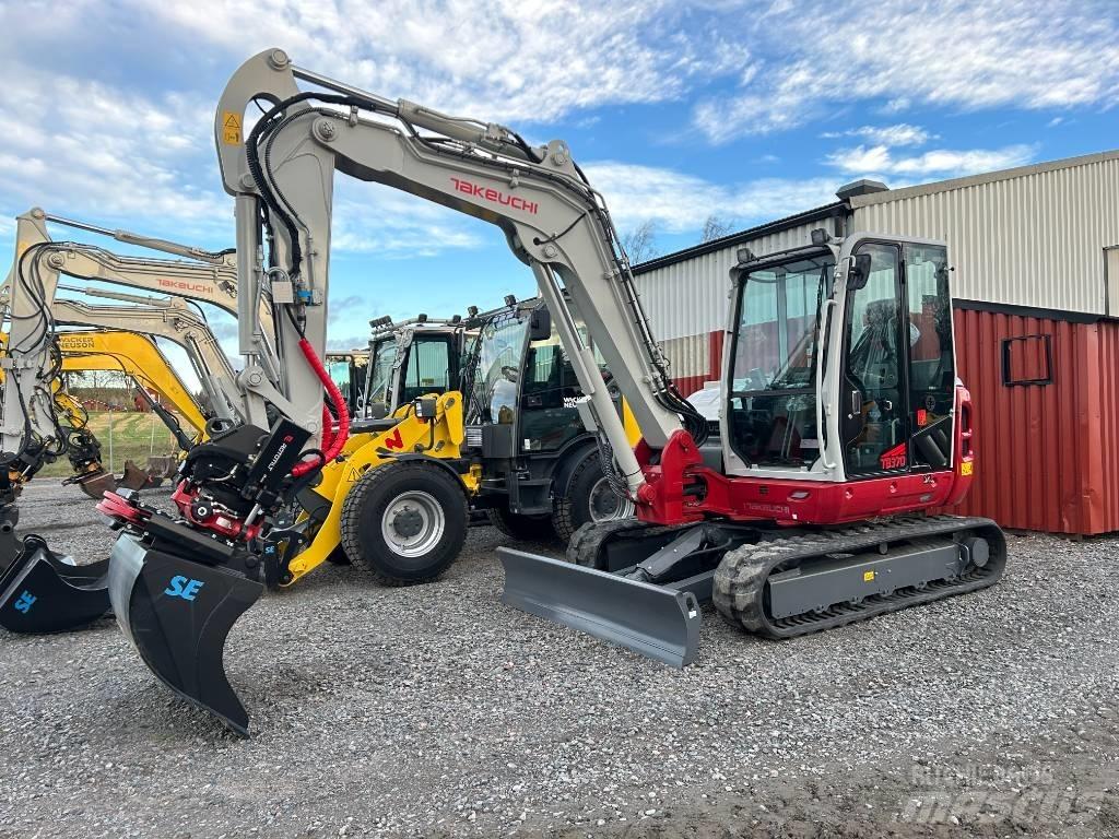 Takeuchi TB370 Средни екскаватори 7т - 12т