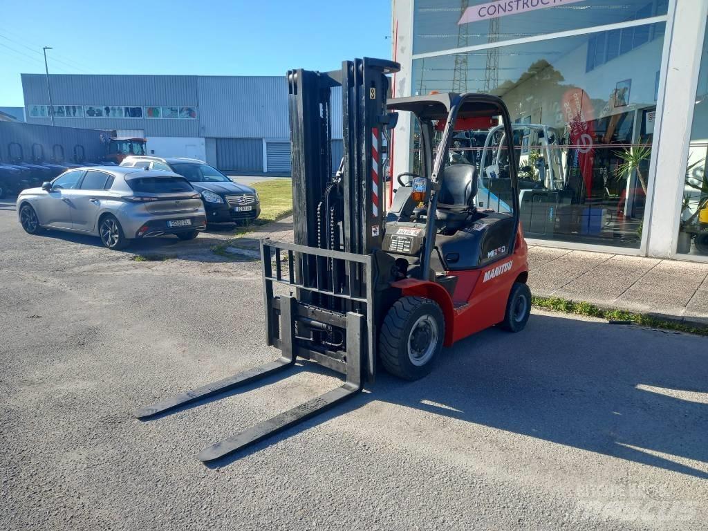 Manitou MI 25 Дизелови камиони