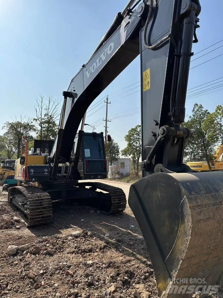 Volvo EC290 Верижен екскаватор