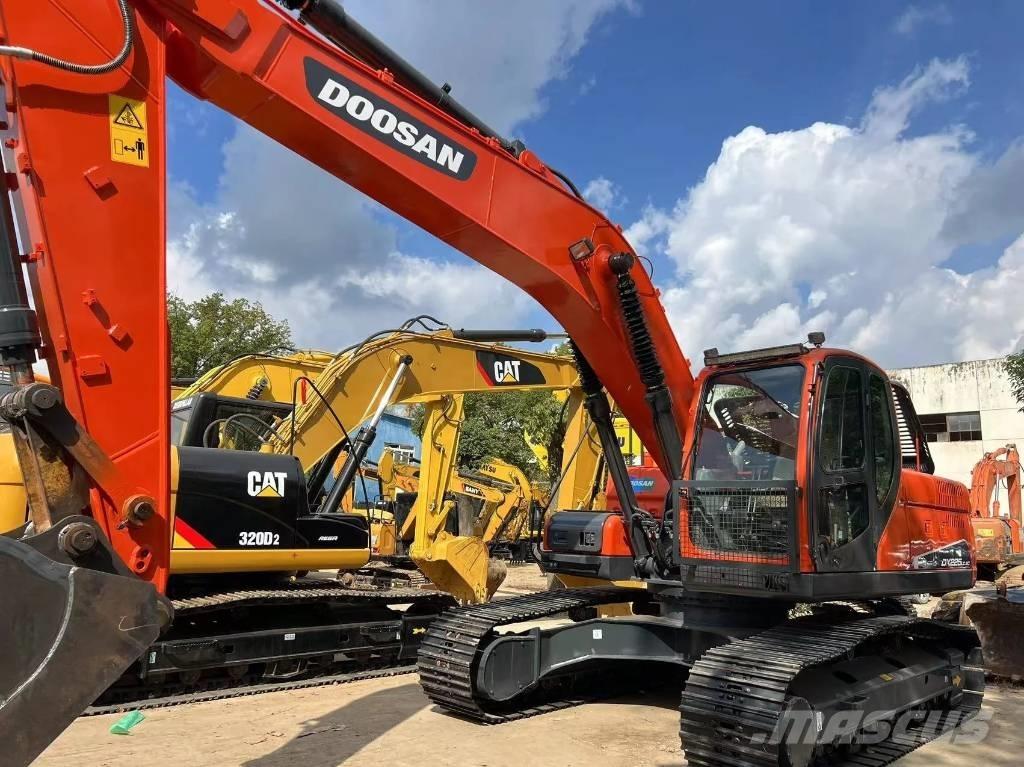 Doosan DX225LC-9C Верижен екскаватор