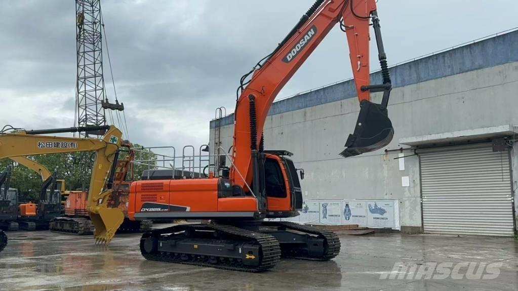 Doosan DX 225 LC-9C Верижен екскаватор