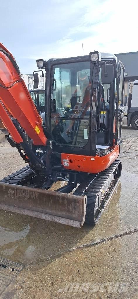 Kubota KX 042-4 Мини екскаватори < 7 т