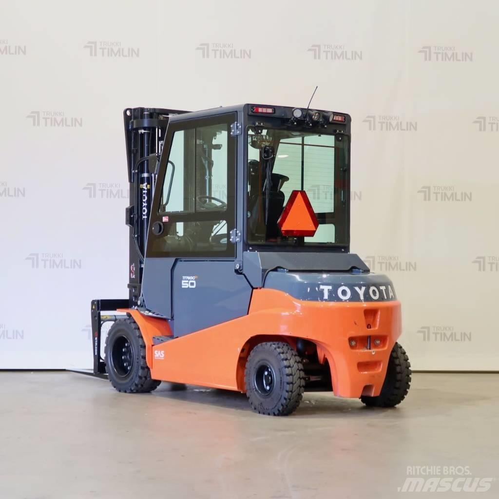 Toyota 8FBMT50 Електрически вилични кари-повдигачи