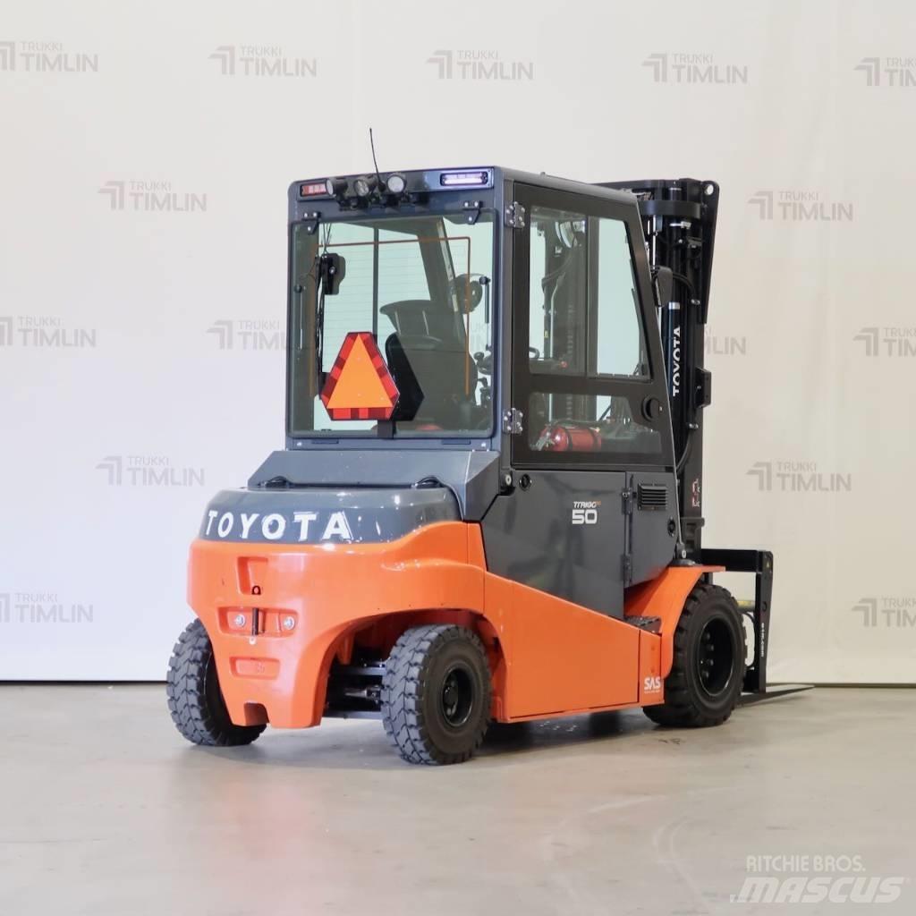 Toyota 8FBMT50 Електрически вилични кари-повдигачи