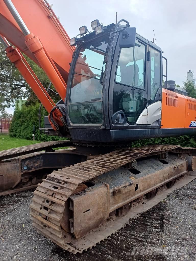 Hitachi ZX350 Колесни товарачи