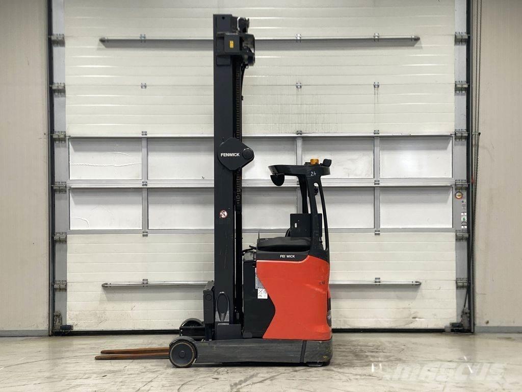 Linde R14HD Ретрак/ Високоповдигач с изместване на вилката напред