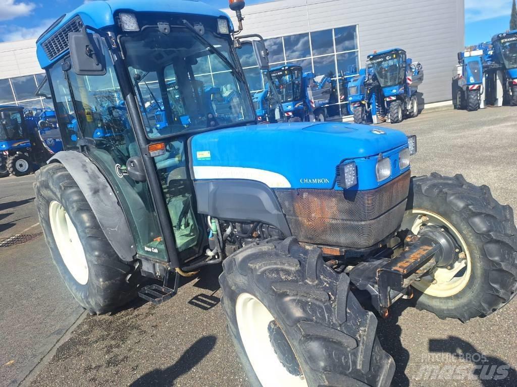 New Holland TNF 85A Трактори