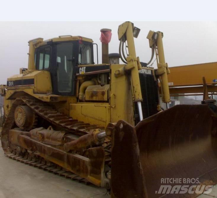 CAT D8R Верижни булдозери
