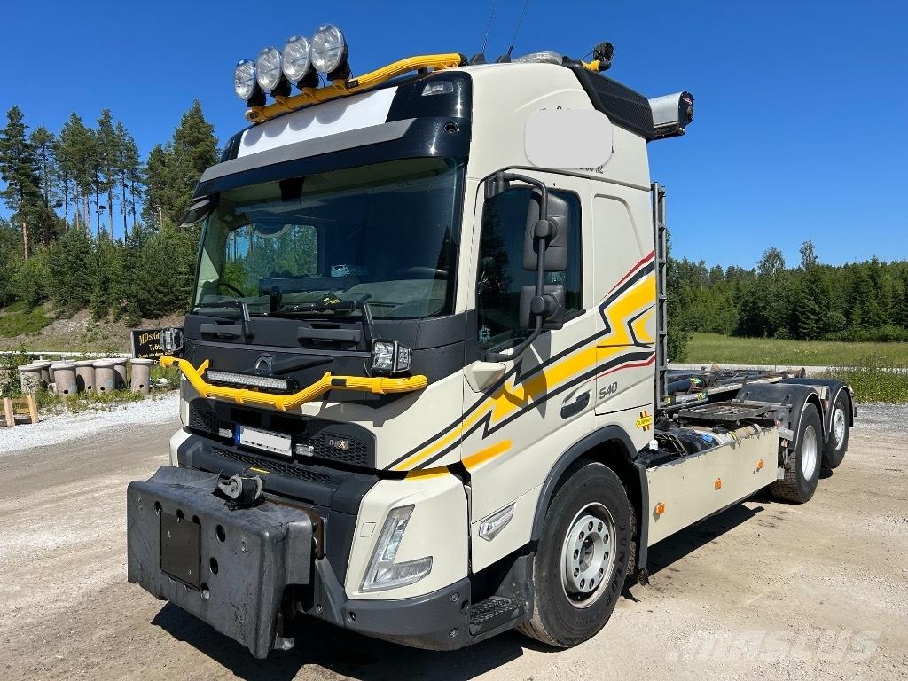Volvo FMX 540 Камиони с кран с кука