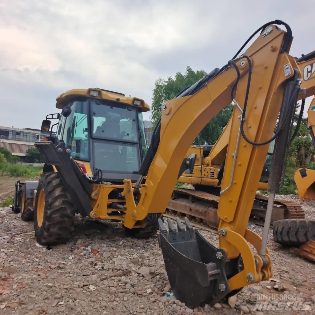 CAT 420 F Товарач със заден ексватор