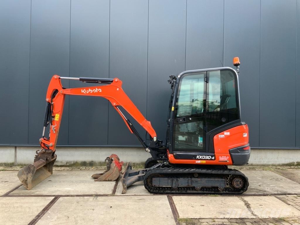 Kubota KX 030-4 Мини екскаватори < 7 т