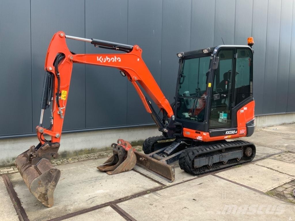 Kubota KX 030-4 Мини екскаватори < 7 т