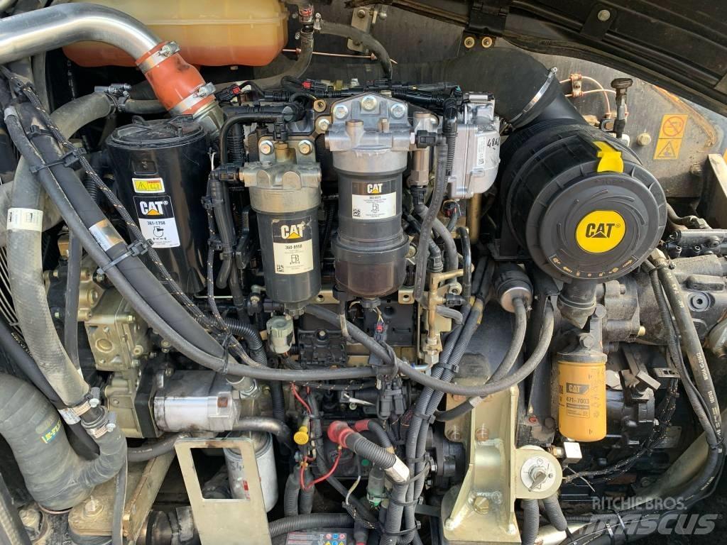 CAT TH 337C Телескопични товарачи за селското стопанство