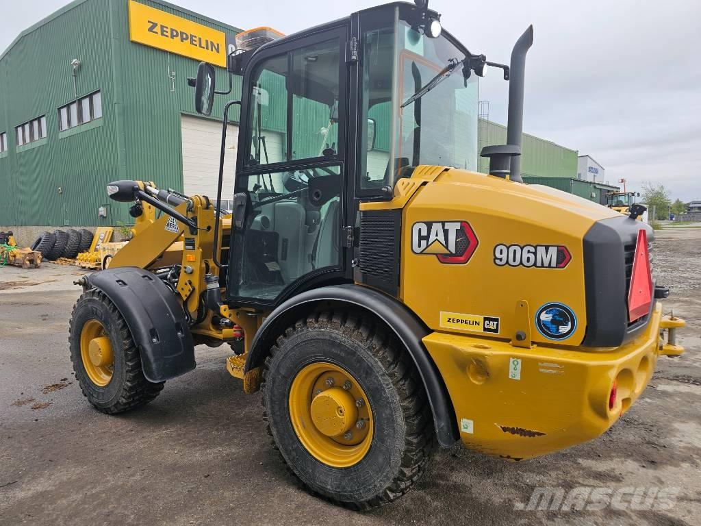 CAT 906 M Колесни товарачи