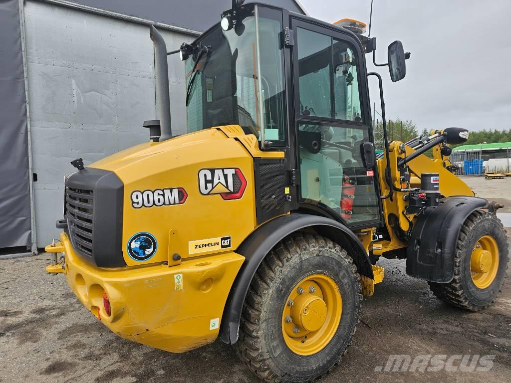 CAT 906 M Колесни товарачи