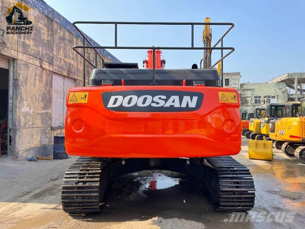 Doosan DX 300 LCA Верижен екскаватор