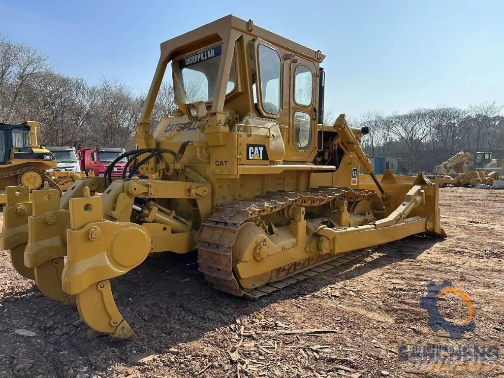 CAT D 8 K Верижни булдозери
