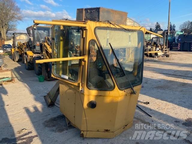 CAT 992 C Кабина